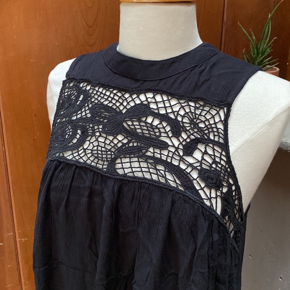 O’Neill Lace Panel Dress - Picture 2 of 8